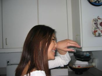 angelawashingdishes8.jpg